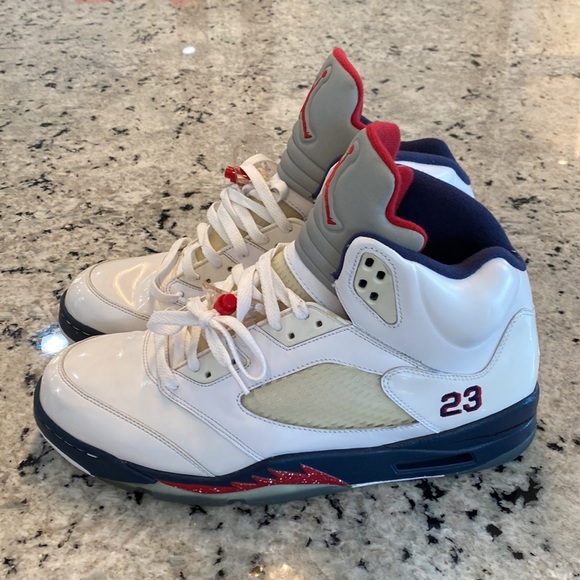 Nike Air Jordan 2011  High Top Basketball Shoes 13 main image 9